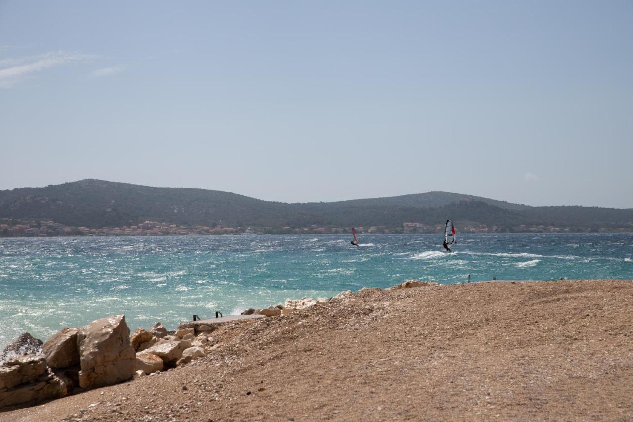 Apartmani Dina Biograd Na Moru Exterior foto