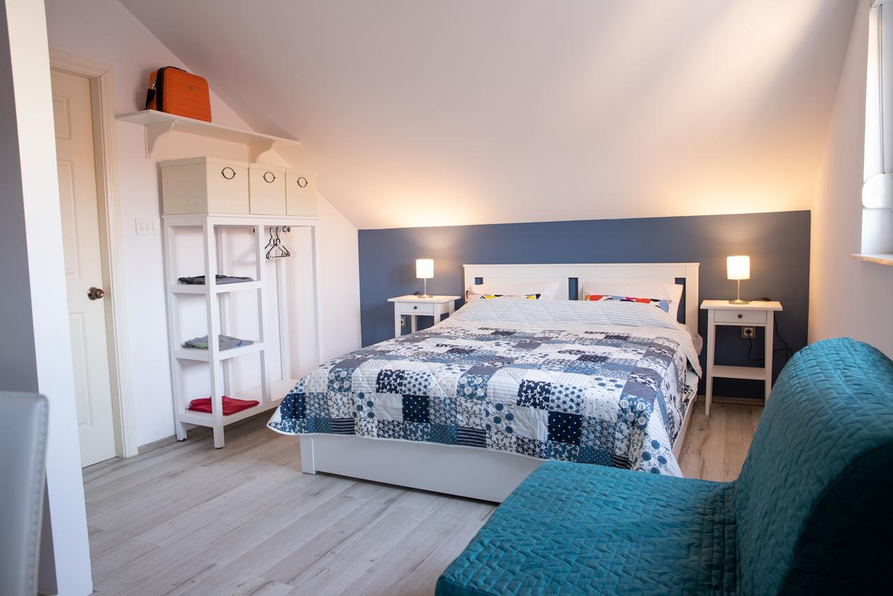Apartmani Dina Biograd Na Moru Exterior foto